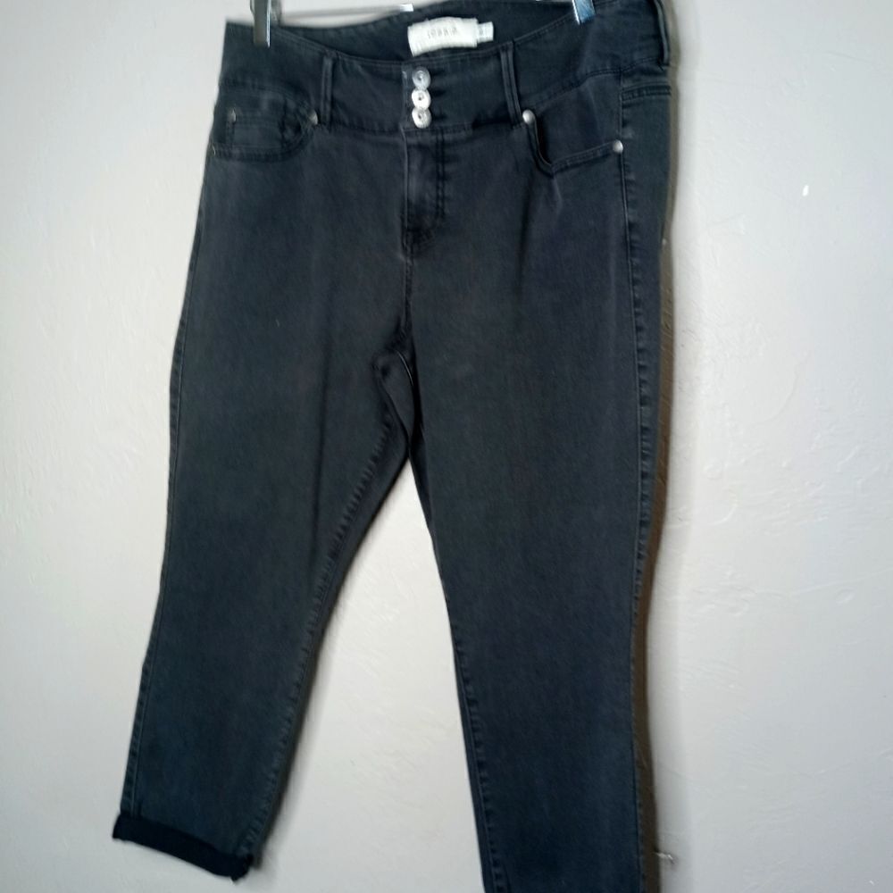 Torrid Black Jeggings